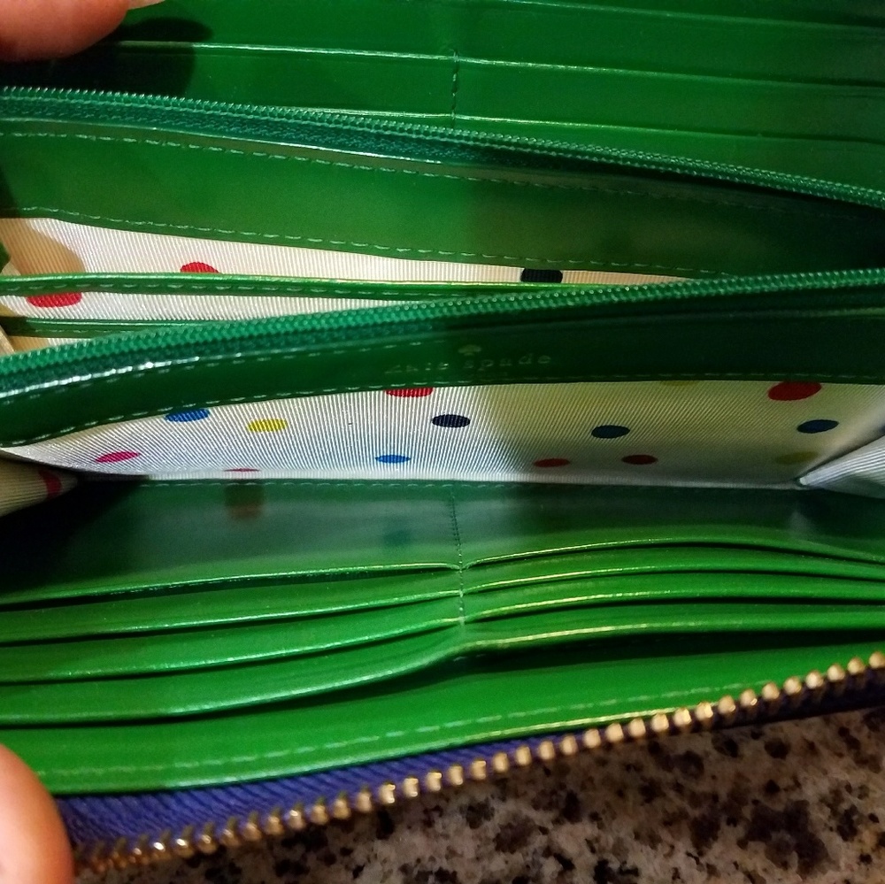 Wallet - Picture 3 of 6